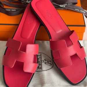 Authentic Hermes Oran Sandals size 41 Red Rose Color Italy